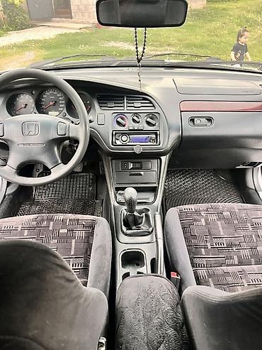 мото honda: Honda Accord: 2000 г., 1.8 л, Механика, Бензин, Седан — 8
