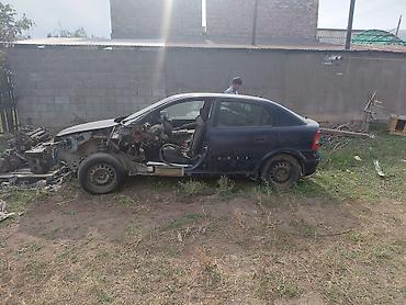 astra: Opel Astra: 2002 г., 1.4 л, Механика, Бензин, Седан — 2