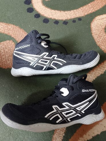 Другая мужская обувь: Борцовки Asics, размер 39 — новые! Продаю борцовки Asics чёрного