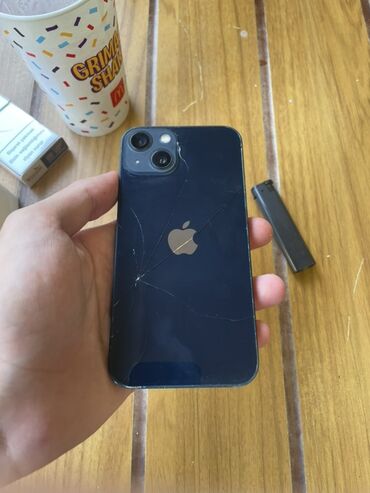 IPhone 13, Midnight, Битый