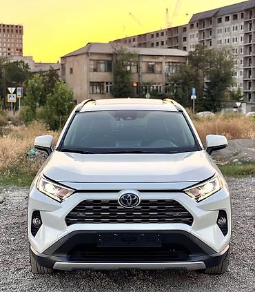 Toyota: Toyota RAV4: 2021 г., 2.5 л, Вариатор, Гибрид, Кроссовер — 2