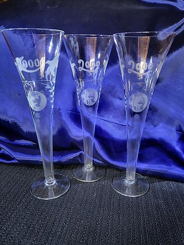 Čaše: Case za vino,kristalno staklo,rucna gravura iz 2000ih.god. Case za na lalafo.rs — 3 Čaše: Case za vino,kristalno staklo,rucna gravura iz 2000ih.god. Case za — 3