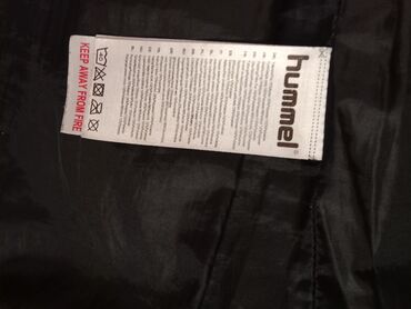 Zimske jakne: Hummel, XL (EU 42), Jednobojni, Sa postavom — 9