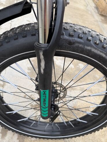 Elektrik velosipedlər: İşlənmiş Elektrik velosipedi 26", sürətlərin sayı: 24, 750 < Vt, Ünvandan götürmə — 6