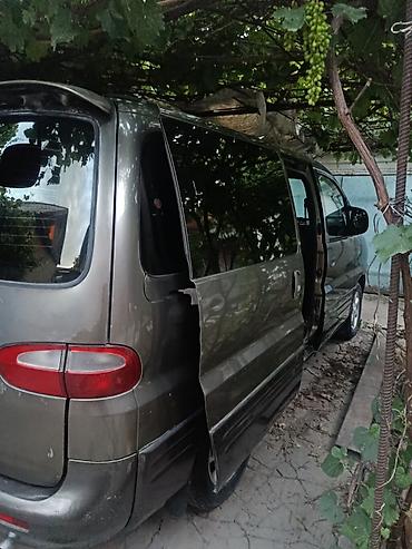 devo matiz: Hyundai H-1: 1999 г., 2.5 л, Механика, Дизель, Минивэн — 3