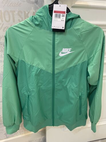 кожа куртка: Женская куртка Nike, L (EU 40), цвет - Зеленый