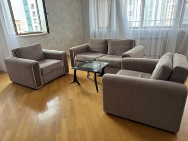 Yataq otağı dəstləri: Divan, 2 kreslo lalafo.az -da Yataq otağı dəstləri: Divan, 2 kreslo