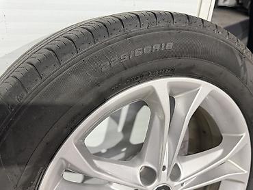 новые шины: Срочно продаю 4 диска с шинами 
Комплект 225/60/R18 — 4