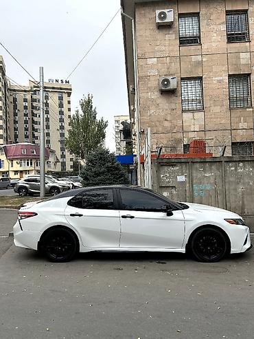 Продажа авто: Toyota Camry: 2018 г., 2.5 л, Автомат, Бензин, Седан — 3