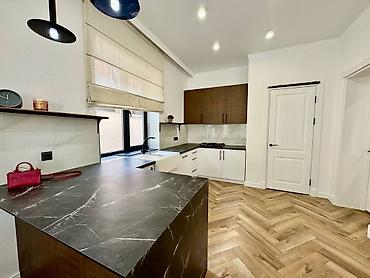 230: 📍 ул. Темирова 🔘6-комнатная 🔘Этажи 2 🔘230м² Продажа нового — 4