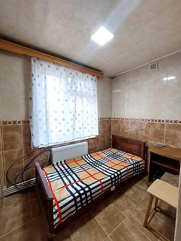 4 5 saatliq is elanlari: İcarəyə verilir 2 otaqlı köhnə tikili 40 m², Elmlər Akademiyası m — 2