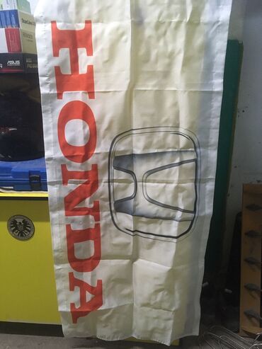 Аксессуары и тюнинг: Флаг Хонда можно повесить на стену г Кара Балта