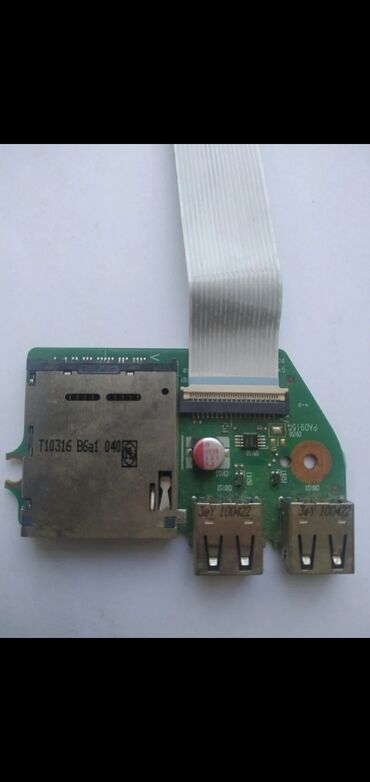 Digər ehtiyat hissələri: Toshiba - USB - card reader. port
L650 - 1C
Razin