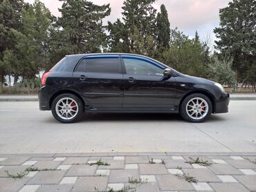 Toyota: Toyota Corolla Verso: 1.4 l | 2006 il Hetçbek — 4