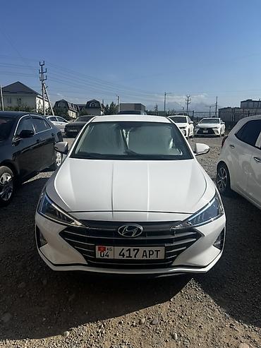 Hyundai Avante: 2019 г., Бензин, Седан