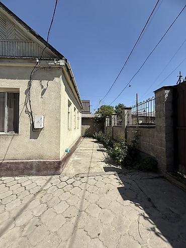 Продажа коттеджей и домов: 🏡 Продается уютный дом рядом с Карагачевой рощей! 📍 Отличное — 18