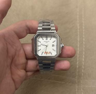 luc saat: Patek Philippe üslubunda kişi qol saatı - Korpus və qolbaq — 1
