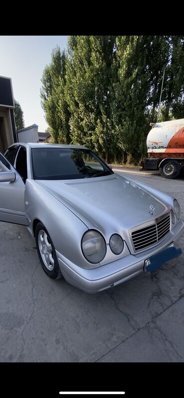 мерседес е класс 212: Mercedes-Benz : 1999 г., 2 л, Автомат, Бензин, Седан