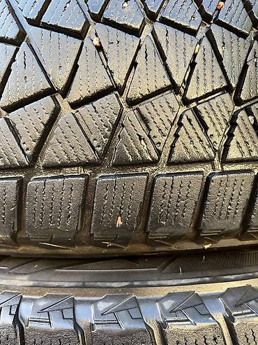 jee: Зимние шины Nokian (липучки), комплект 4 шт. - Размер: 225/60 R18 - — 2