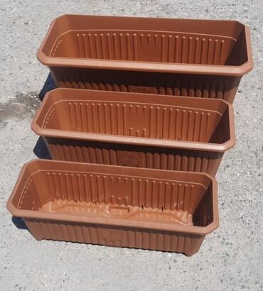 Bitkilər üçün dibçəklər: Dibcek kvadrat duzbucaqli bitkilər üçün dibçəklər Dibcekler — 7