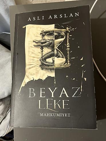 Məhsul: Kitab – “Beyaz Leke: Mahkumiyet” Müəllif: Aslı Arslan Dil