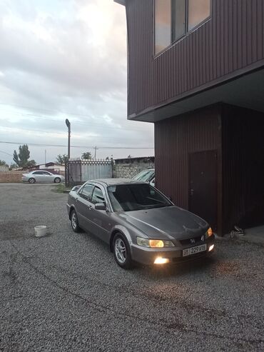 Honda: Honda Accord: 2000 г., 1.8 л, Автомат, Бензин, Седан