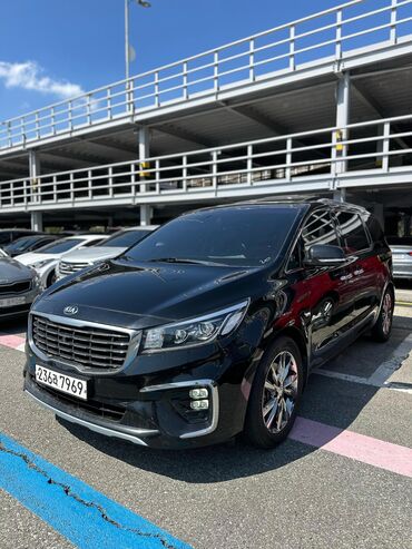 капият: Kia Carnival: 2019 г., 2.2 л, Автомат, Дизель, Минивэн