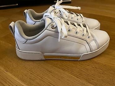 orginal canta: Original Tommy Hilfiger qadin krasovka — 2