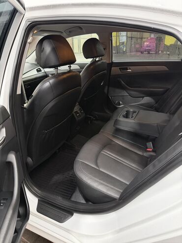 Hyundai: Hyundai Sonata: 2023 г., 2 л, Автомат, Газ, Седан — 10