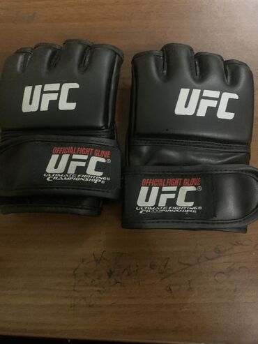 ufc elcek: Orginal Ufc elceyi hec isdedilmeyib XS razmer