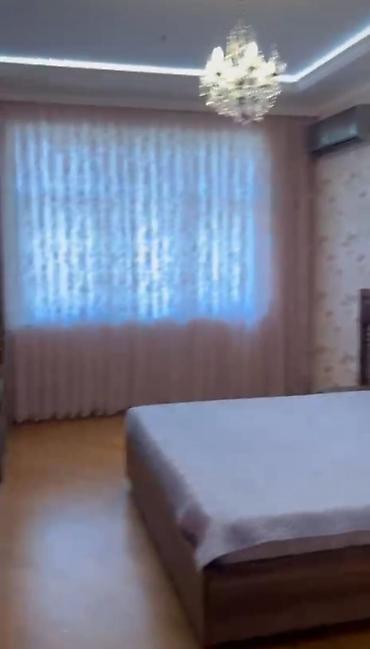 Сниму квартиру: 4 комнаты, 185 м² — 8