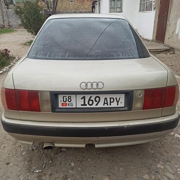 продаю авто: Audi 80: 1992 г., 2 л, Механика, Бензин, Седан