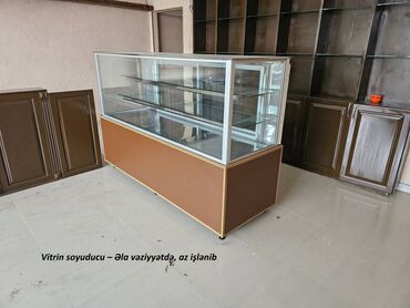 Dərin dondurucular: Obyekt Bağlandığından Avadanlıqlar Satılır! Vitrin soyuducu – Əla