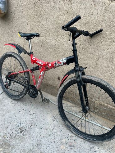 велосипед 2000: Продам 2 велосипедУрал за 2000 вложений требует)) Красный нахаду