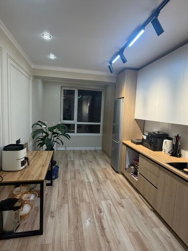 Продажа квартир: 3 комнаты, 74 м², Элитка, 10 этаж, Дизайнерский ремонт — 13