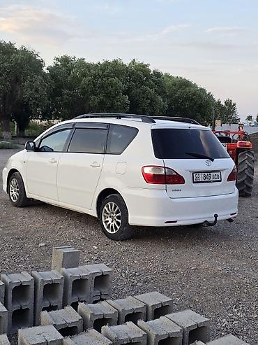 Транспорт: Toyota Avensis Verso: 2004 г., 2 л, Механика, Дизель, Минивэн — 2