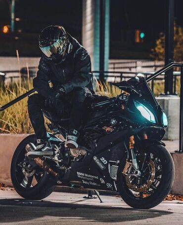 velesobed: Moto Kuryerlərə üstünlük verilir Cins-Qadın Kişi fərq etmir Yaş-17+