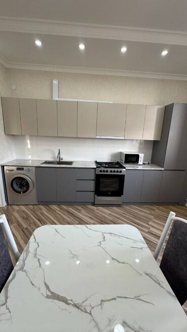 срочная продажа квартир в бишкеке без посредников: 2 комнаты, 74 м², Элитка, 10 этаж, Евроремонт