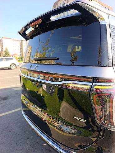 автоком: Премиум класс Минивэн Hongqi HQ9 📆 Год: 2023 11 🚙 Комплектация — 9