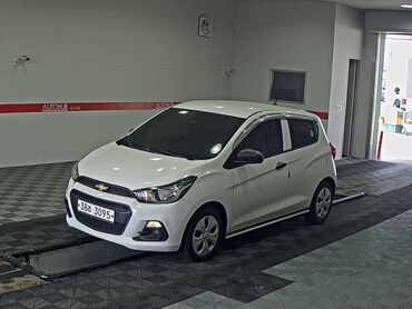 ишу авто: Chevrolet Spark: 2017 г., 1 л, Вариатор, Бензин, Хэтчбэк