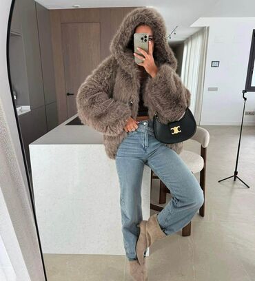 Krzneni kaputi: Luksuzna ženska jakna od veštačkog krzna sa kapuljačom - Oversize — 3