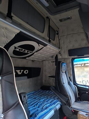 Тягачи: Тягач, Volvo, Без прицепа — 18