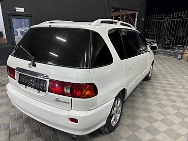 alba: Toyota Ipsum: 2001 г., Автомат, Бензин — 6