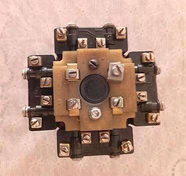joystic: Krestovin Sənaye tipli joystick tipli istiqamətləndirici idarəetmə — 7