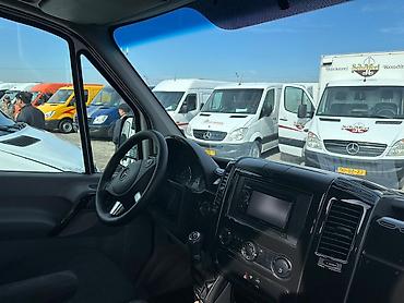 пленку: Легкий грузовик, Mercedes-Benz, Дубль, 2 т, Б/у — 2