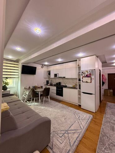 сдается 2 комнатная квартира город ош: 2 комнаты, 72 м², Элитка, 3 этаж, Евроремонт