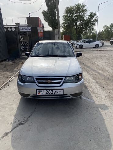 купить машину шевроле: Daewoo Nexia: 2012 г., 1.6 л, Механика, Газ, Седан