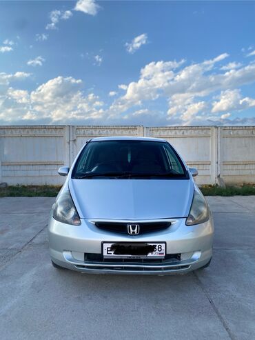 портер ош рынок: Honda Fit: 2002 г., 1.3 л, Бензин, Хетчбек