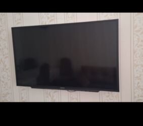 samsung tab s9 fe plus qiymeti: Televizor Sony 40"