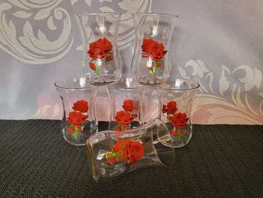 Čaše: Case nove,vintaz za caj,kuvano vino,grejanu. Komada 6 na lalafo.rs — 5 Čaše: Case nove,vintaz za caj,kuvano vino,grejanu. Komada 6 — 5